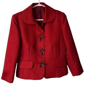 ⭐️ Studio Petites red blazer with small flaws- size 2P
